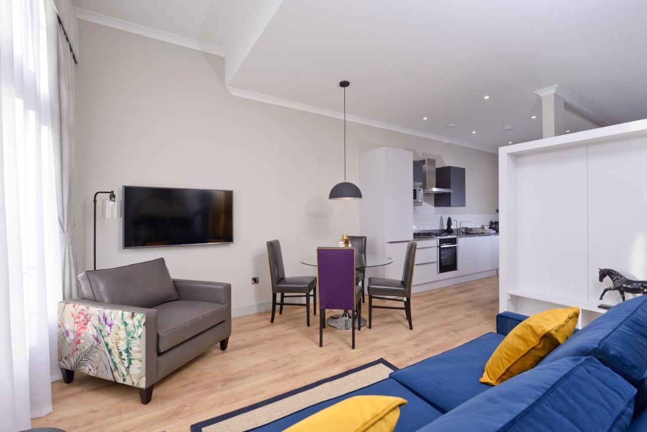 Destiny Scotland Charlotte Square Apartments เอดินบะระ ภายนอก รูปภาพ