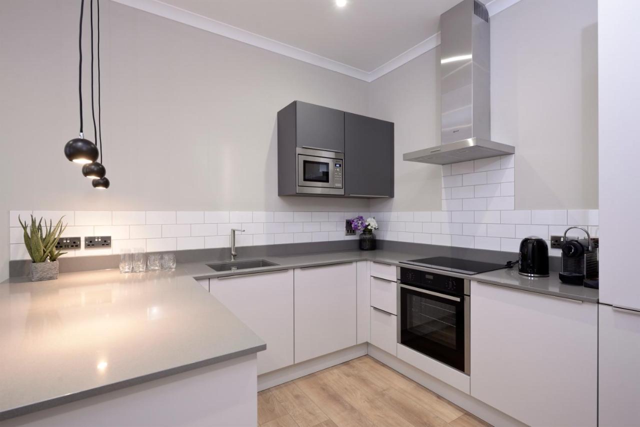 Destiny Scotland Charlotte Square Apartments เอดินบะระ ภายนอก รูปภาพ